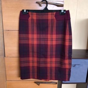 Ladies The Limited Size 0 Plaid Pencil Skirt